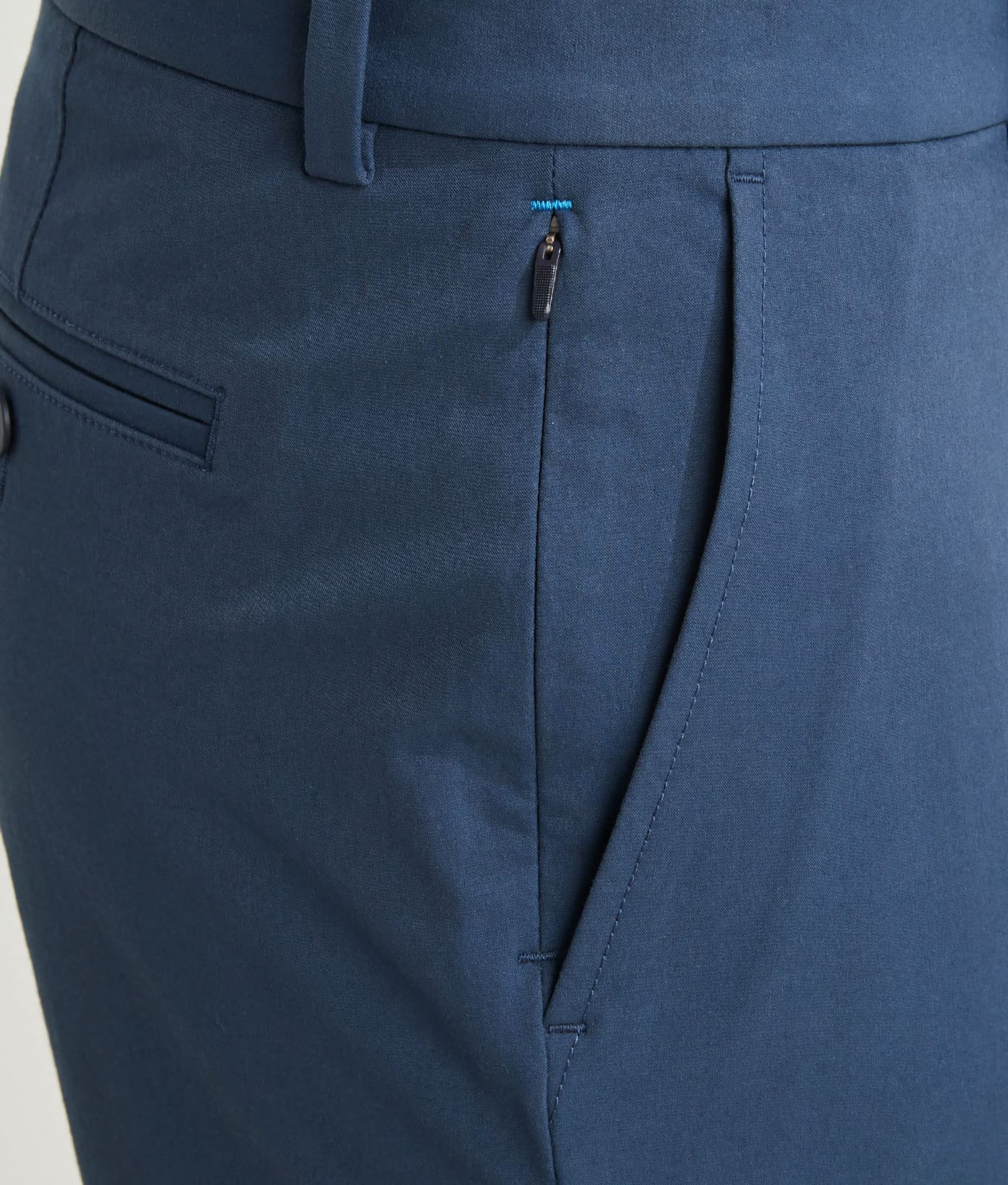 9 Inch On The Go Casual Shorts